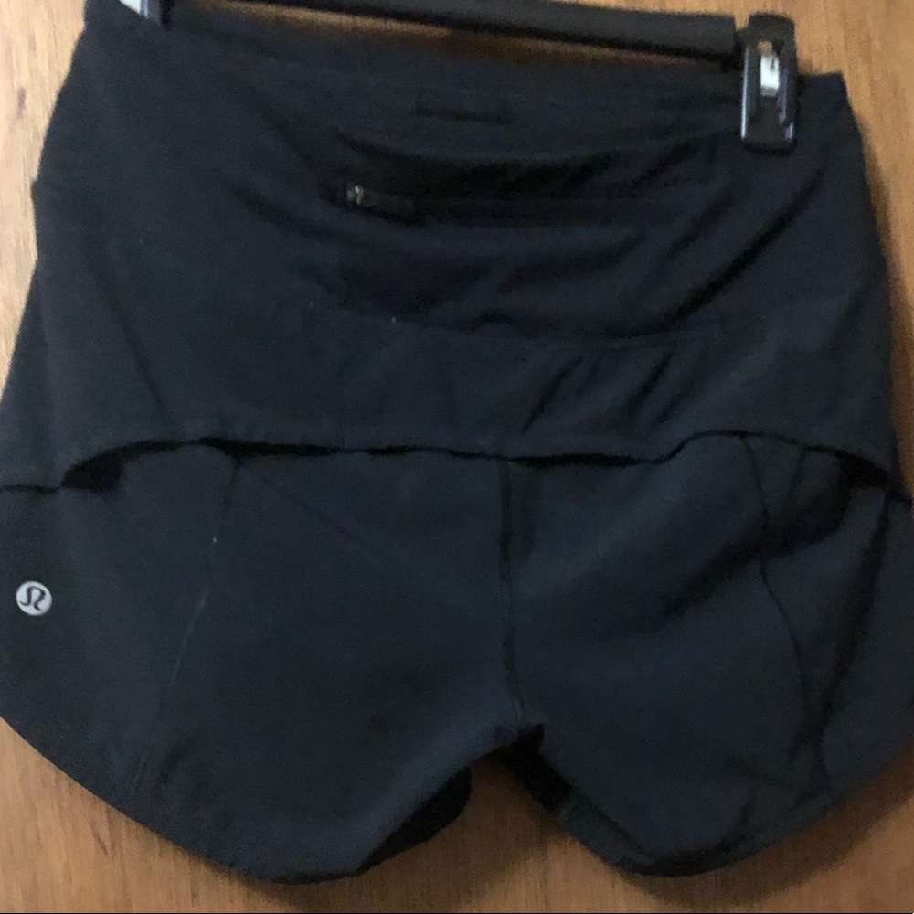 🦋 LULULEMON SHORTS 🦋